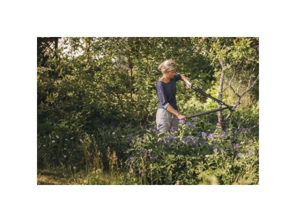 Сучкорез плоскостной c загн. лезвиями малый SingleStep L28 FISKARS