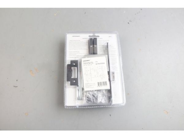 Комплект ручка и защ. с фикс АЛЛЮР АРТ 'ВЕНСАН' BL+L7050S BL+BK-S1 BL (26150/S7050) матовый черный