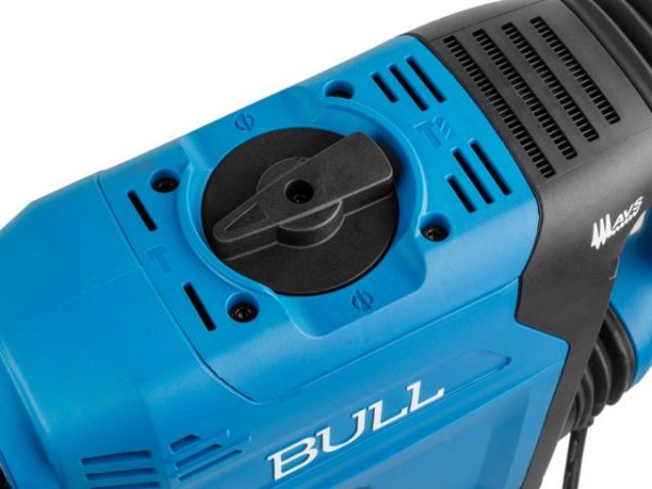 Перфоратор BULL BH 5001 в чем. 1500 Вт, 5-15 Дж, 50 мм, 2 реж. + 1 зуб., 1 сверло, SDS-max, рег. об. (Рег. об., конст. элек., плав. пуск, автостоп щеток, защит. муфта)