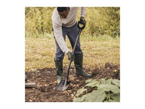 Лопата штыковая Ergonomic Pro XL FISKARS(черная)