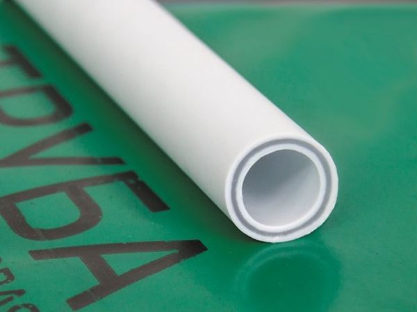 Труба ПП стекловолокно 32х4,4 PN20 бел. 4м РТП