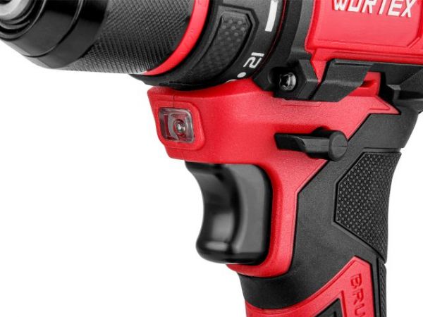 Дрель-шуруповерт WORTEX BD 2025-1 DLi в чем. ALL1 XLT БЕСЩЕТ, 18 В, 50 Н*м, 2х2 А*ч, БЗП 13 м(шурупы до 9 мм, защита от перегрузки и перегрева, импульсная функция)