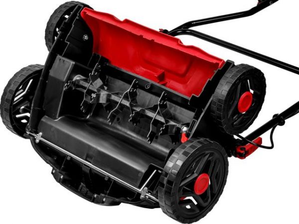 Аэратор-скарификатор WORTEX CAE 3736 ALL1 XLT SET БЕСЩЁТ.ДВИГ., 18В+18В, шир. 37 см(2 4Ач акб, зу, вал для аэрации, вал для скарификации, 5 рег.высоты, 45 л травосборник)