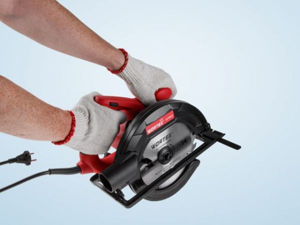 Циркулярная пила WORTEX LX CS 1915-2 в кор. 1400 Вт, 185х20х24Т(Пропил в дереве (90°/45°)  65/45 мм)