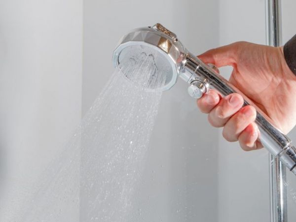 Душевая лейка с кнопкой подачи воды, 3-функц. ECONOCE