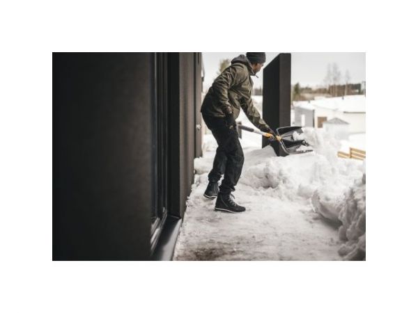 Лопата снеговая телескопическая X-series FISKARS(длина: 1200мм, ширина: 360мм)