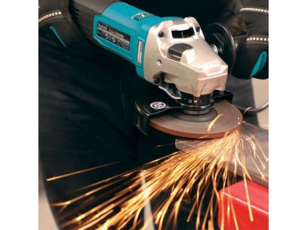 Одноручная углошлифмашина MAKITA GA5090X01 в кор. (1900 Вт, диск 125х22 мм регулировка оборотов 2800-11500)