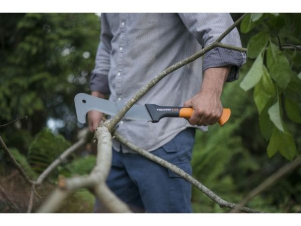 Секач для сучьев ХA3 FISKARS