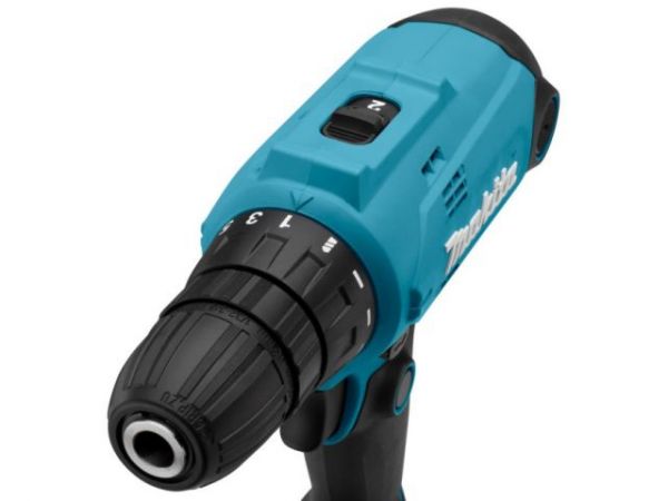 Дрель-шуруповерт MAKITA DF0300X1 в кор. + Отвертка D-58833