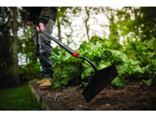 Тяпка Solid FISKARS