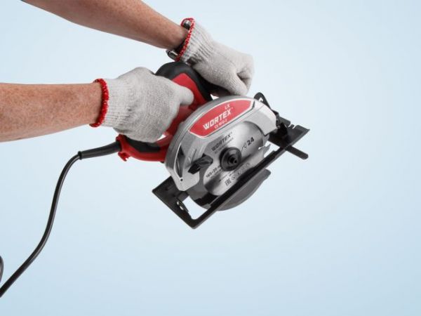 Циркулярная пила WORTEX LX CS 1612-2 в кор. 1200 Вт, 160х20х24Т(Пропил в дереве (90°/45°)  53/34 мм)