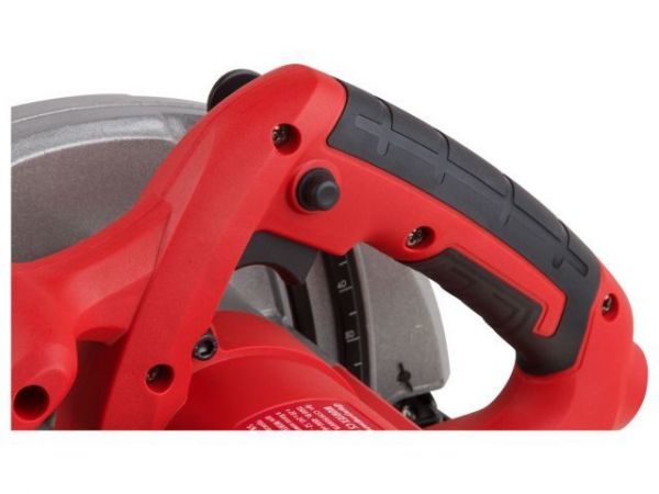 Циркулярная пила WORTEX CS 1915 в кор. 1500 Вт, 190 мм, до 67 мм