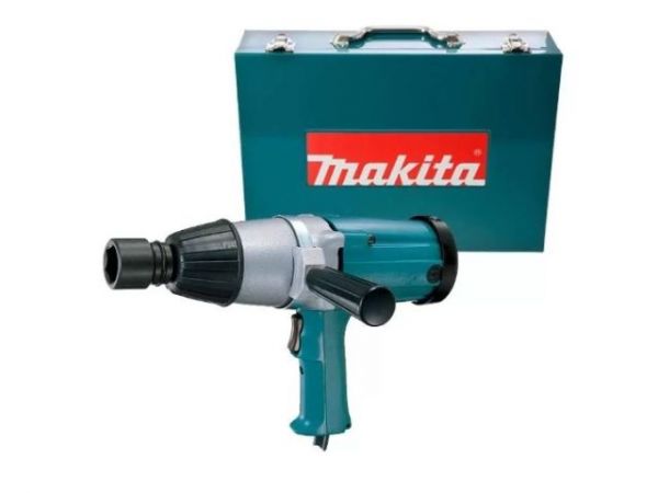 Гайковерт электрический MAKITA 6906 в чем. (850 Вт, 600 Нм, посадочн. квадрат 3/4 ', вес 5.6 кг)