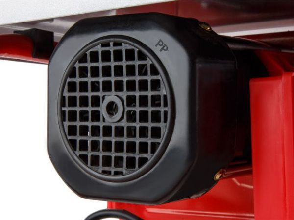 Плиткорез электрический WORTEX LX TC 1860 C в кор. 600 Вт,180 мм, 2800 об. мин., глубина до 34 мм(стол 330x360 мм, водная система охлаждения)