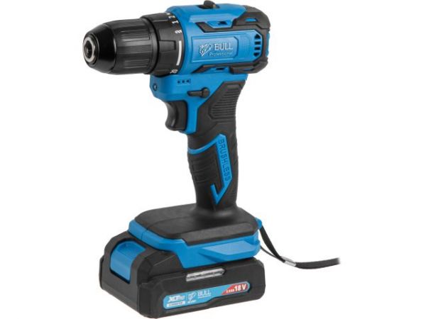 Дрель-шуруповерт BULL SR 1804 Xcase XLTpro БЕСЩЕТ., Импульс., 18 В, 45 Н*м, 2х2 А*ч, з/у 2 А(шурупы до 10 мм)