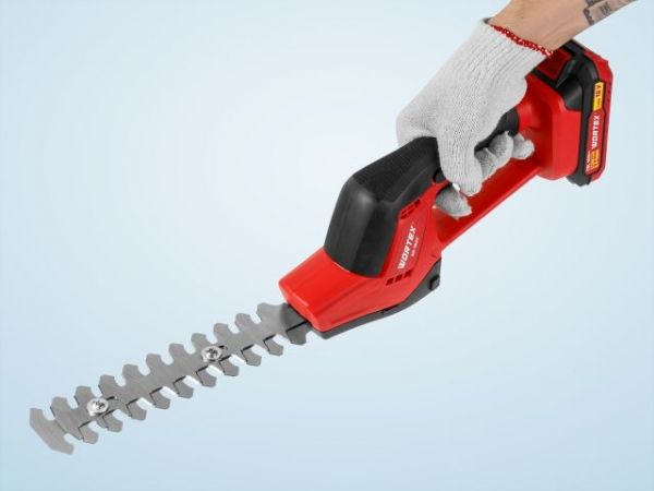 Ножницы садовые WORTEX SG 1820 в кор. + насадка-кусторез ALL1 XLT SET(18.0 В, 1 акк., 2.0 А/ч, Li-Ion, шир. 80 мм)