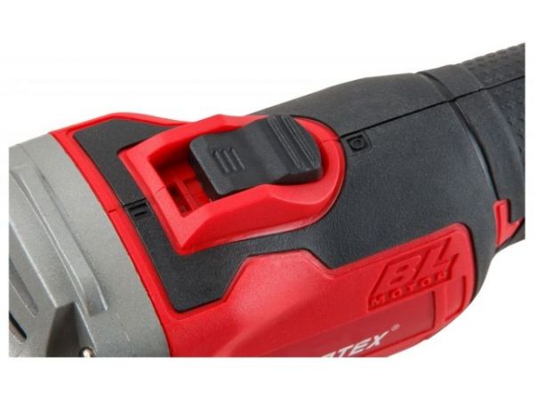 Углошлифмашина WORTEX CAG 1812 E в чем. ALL1 XLT SET БЕСЩЕТ., 18 В, 125 мм, 8000 об/мин(рег. об.)