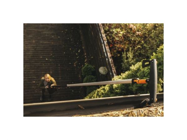 Насадка-очиститель для желобов QuikFit FISKARS