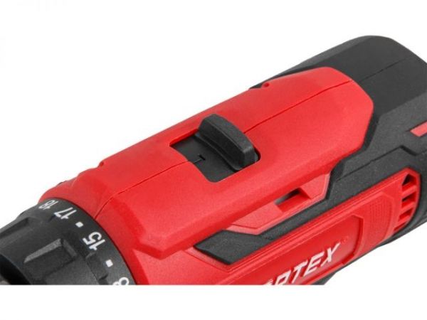 Дрель-шуруповерт WORTEX BD 1220 Li в чем. 12 В, 30 Н*м, 2х1.5 А*ч, БЗП 10 мм(шурупы до 6 мм)