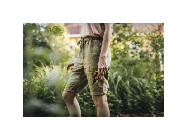 Секатор плоскостной FISKARS Plus Smartfit  P541