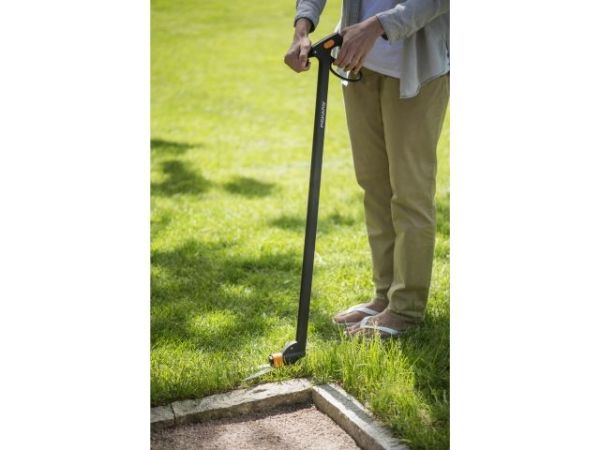 Ножницы для травы удлиненные FISKARS