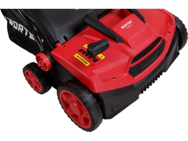 Аэратор/скарификатор WORTEX AE 3616-1 S 1500 Вт, шир. 36 см, ножи/скобы