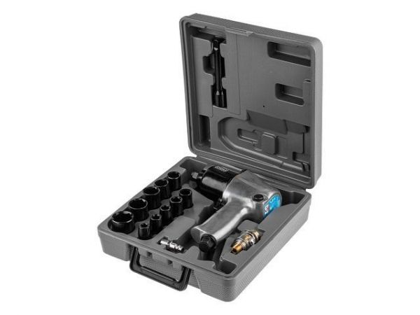 Пневмогайковерт 1/2' DGM DTW-7012 с лубрикатором и головками(580 Нм; Ударный мех-м: twin hammer; 7000 об/мин; Макс.резьба: М18; 220 л/мин;)