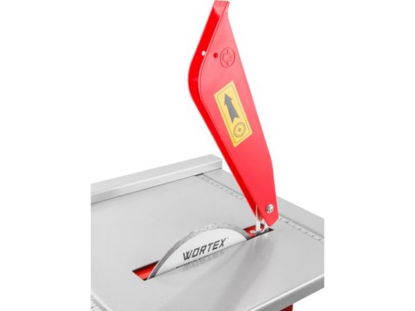 Плиткорез электрический WORTEX LX TC 1860 C в кор. 600 Вт,180 мм, 2800 об. мин., глубина до 34 мм(стол 330x360 мм, водная система охлаждения)