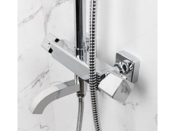 Душевая термостатическая система с изливом (Lt), серия THS хром, AV Engineering(Короткий излив, длина 115 мм, лейка и шланг в комплекте, монолитный, на стену)