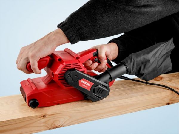 Ленточная шлифмашина Wortex SB 7609-1 AE в кор. 900 Вт, лента 76х533 мм, крепление к столу(120-380 м/мин)