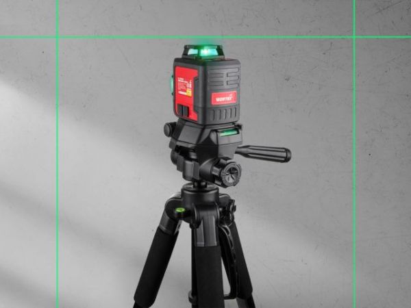 Нивелир лазерный линейный WORTEX LX LL 0330-2 (3х360°, до 25 м, +/- 0.3 мм/м, зеленый)(резьба 1/4')