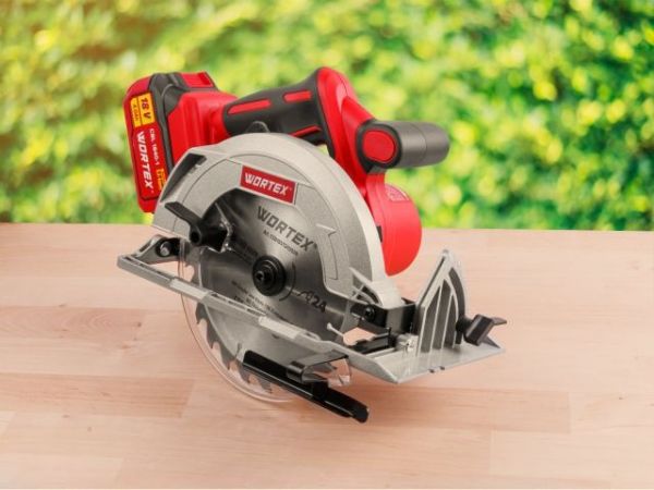 Циркулярная пила WORTEX CCS 1819-1 в чем. ALL1 XLT SET БЕСЩЕТ., 18 В, 185 мм, до 63 мм(ЗУ 2А)