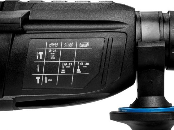 Перфоратор BULL BH 2802 в чем. Xcase 850 Вт, 3.2 Дж, 28 мм, 4 реж. + 2 зубила, 3 сверла, БЗП(вес 3.8 кг)