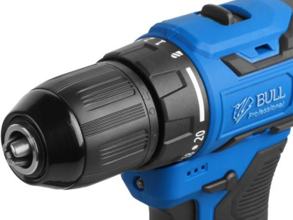 Дрель-шуруповерт BULL SR 1804 в кор. XLTpro SOLO БЕСЩЕТ., Импульс., 18 В, 45 Н*м(шурупы до 10 мм)