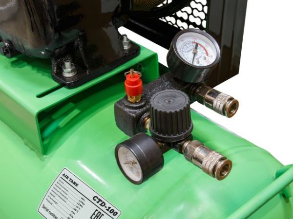 Компрессор ECO AE-1005-B1 ременной(380 л/мин, 8 атм, ременной, масляный, ресив. 100 л, 220 В, 2.20 кВт)