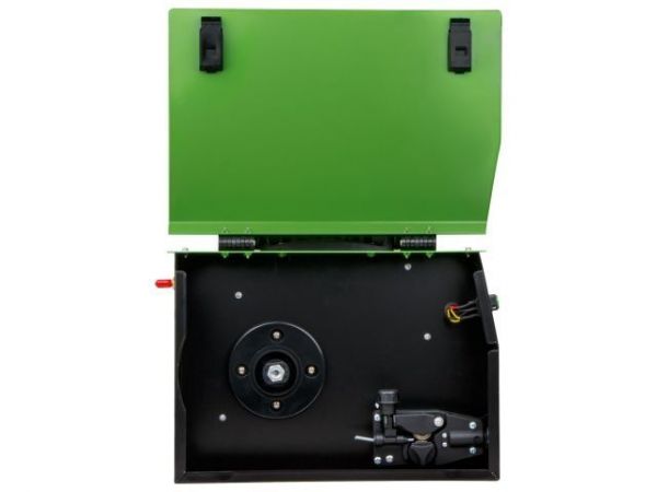 Полуавтомат сварочный DGM MIG-210P(230В; MIG/FLUX/MMA/TIG; встроенная горелка 2 м; смена полярности)