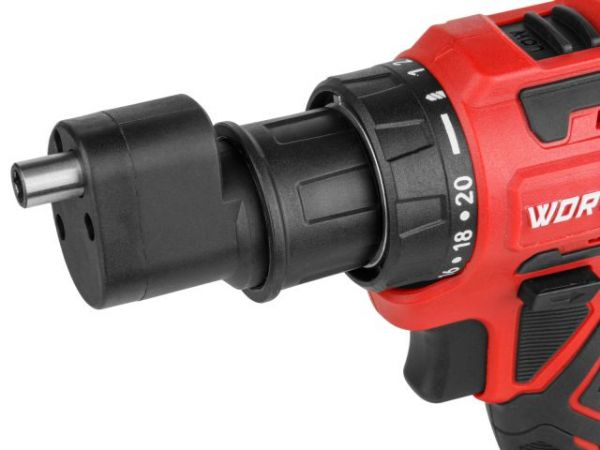 Дрель-шуруповерт WORTEX BD 2025 LiSET в чем. ALL1 XLT БЕСЩЕТ, 18 В, 55 Н*м, 2х2 А*ч + 2 насад(0-1800 об/мин, подсветка.)