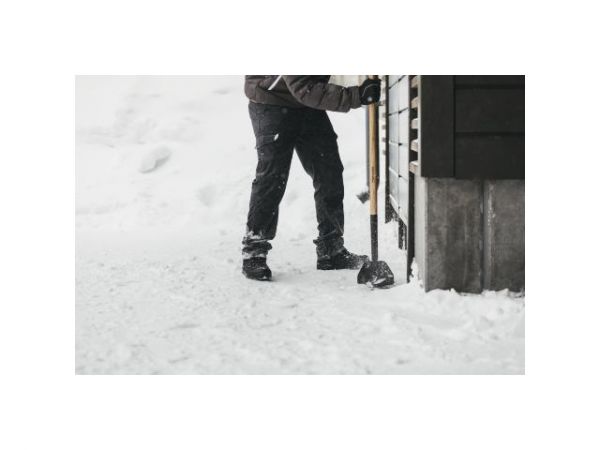 Ледоруб FISKARS(Длина: 1475 мм.)