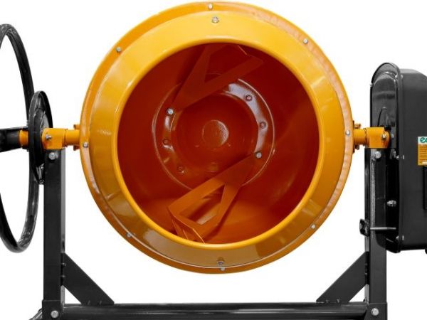 Бетоносмеситель ECO CM-160(объём 160/119 л, 800 Вт, 230 В, вес 45,3 кг)