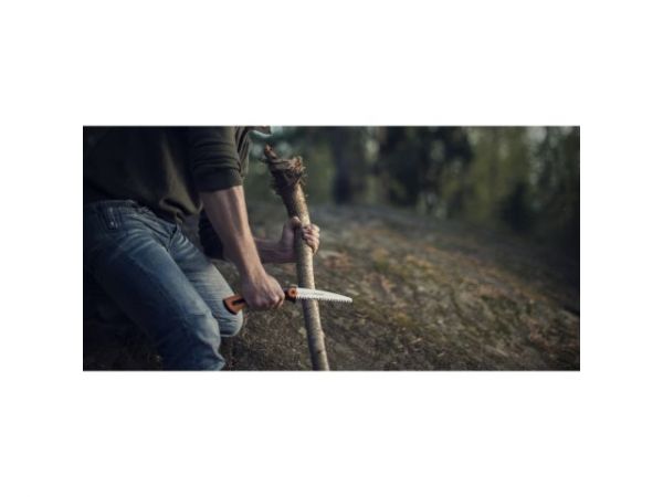 Пила садовая SW73 Xtract FISKARS