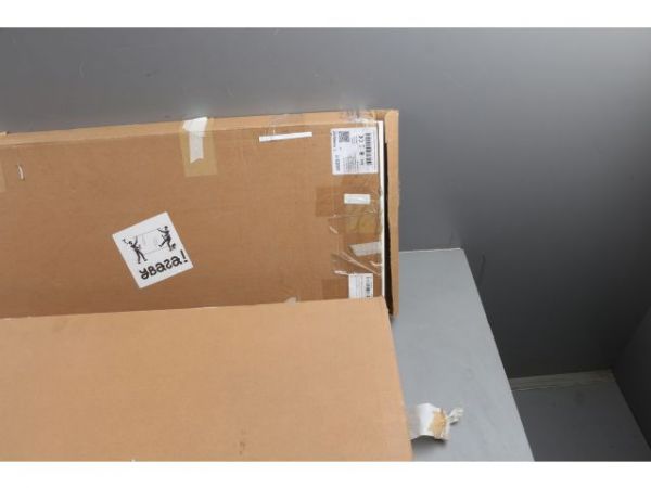 U60ES IT, Щит встраиваемый мультимедийный, 5 рядов, металл. дверца со слотами для охлаждения, IP30