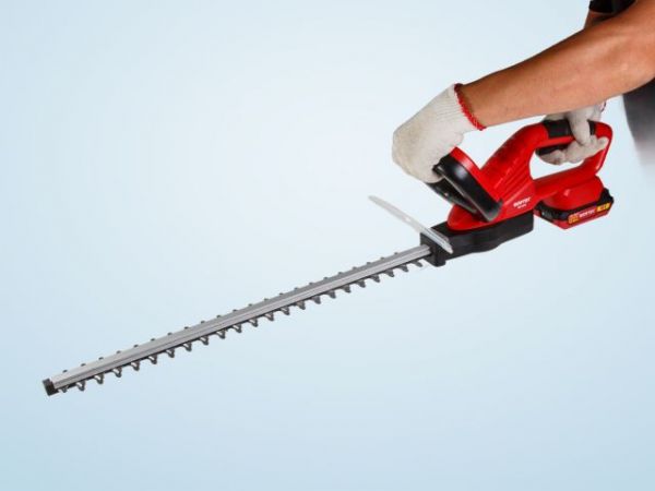 Кусторез WORTEX DB 5218 ALL1 XLT SET с акб и зу, 18В, 570 мм, шаг 16 мм