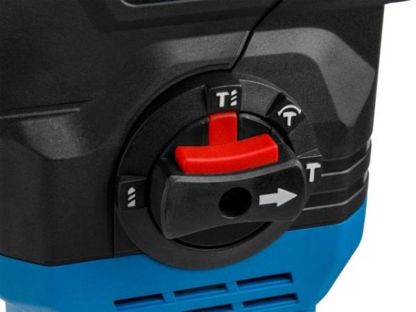 Перфоратор BULL BH 3201 в чем. 1500 Вт, 1-7 Дж, 32 мм, 4 реж. + 2 зуб., 3 сверла, SDS-plus, рег. об. (вес 5 кг)