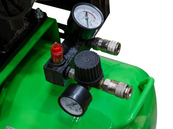 Компрессор ECO AE-1005-2 ременной(580 л/мин, 8 атм, ременной, масляный, ресив. 100 л, 380 В, 3.00 кВт)