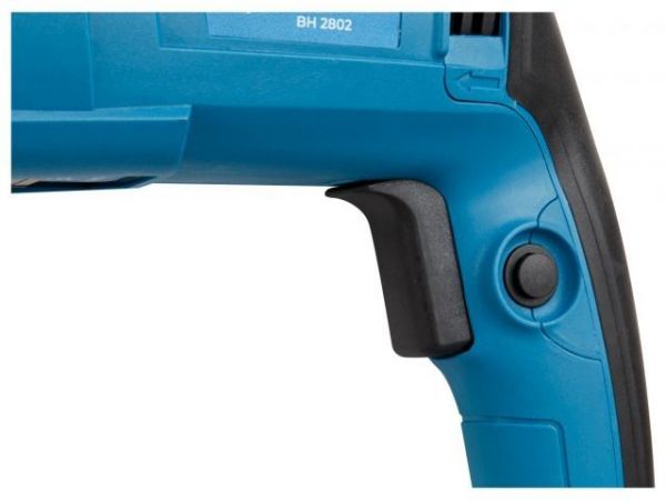 Перфоратор BULL BH 2802 в чем. 850 Вт, 3.2 Дж, 28 мм, 4 реж. + 2 зубила, 3 сверла, БЗП в комплекте(вес 3.8 кг)