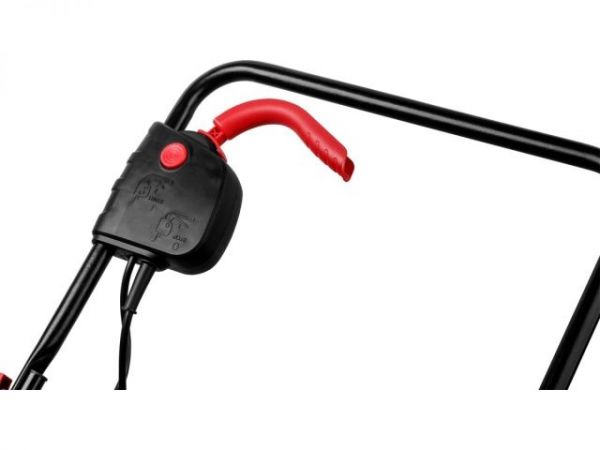 Аэратор/скарификатор WORTEX AE 3212-1 S 1200 Вт, шир. 32 см, ножи/скобы