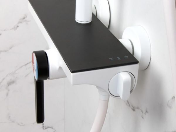 Душевая система (Lt) D35, серия Rose белый + черный, a-five(На стену, Излива нет, Троп. душ: вынос 408 мм, диаметр 250 мм.)