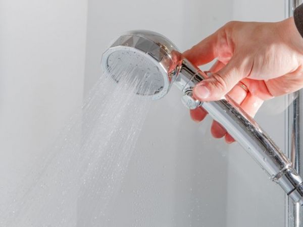 Душевая лейка с кнопкой подачи воды, 1-функц. ECONOCE