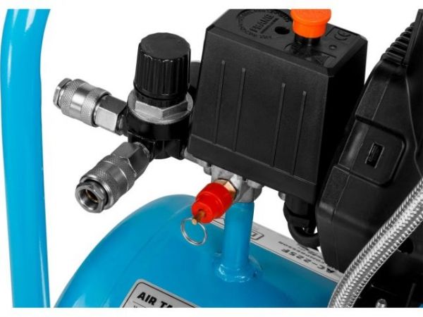 Компрессор DGM AC-225F безмасляный(260 л/мин, 8 атм, коаксиальный, безмасляный, ресив. 24 л, 230 В, 1,5 кВт)