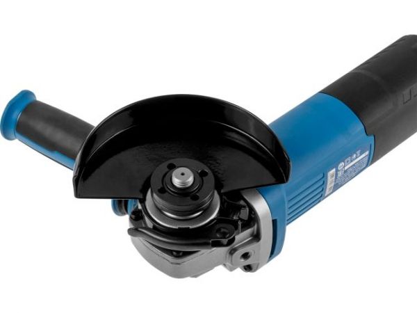 Одноручная углошлифмашина BULL WS 1219 в кор. 125 мм, 1800 Вт, плав. пуск., рег. об, конст. эл. (3000 - 11 000 об/мин, защита от перегрузки, защита от повторного включения, вес 2,75 кг)